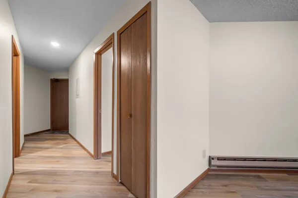 $188,000 | 4870 Babcock Trail, Unit 333, Inver Grove Heights, MN 55077