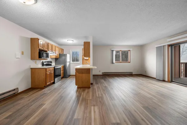 $188,000 | 4870 Babcock Trail, Unit 333, Inver Grove Heights, MN 55077