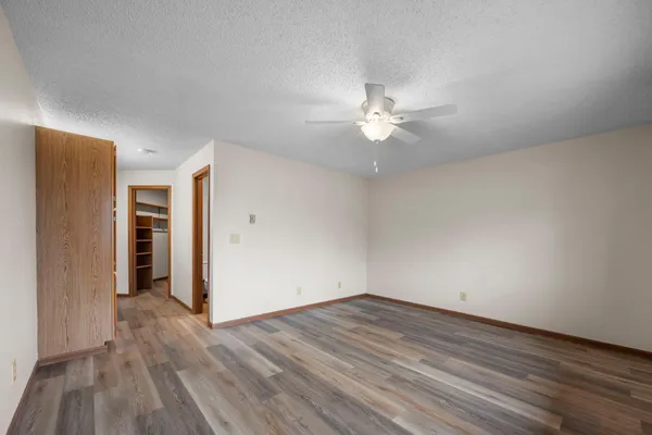 $188,000 | 4870 Babcock Trail, Unit 333, Inver Grove Heights, MN 55077