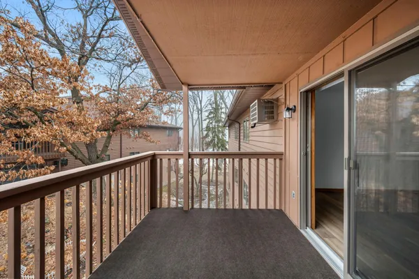 $188,000 | 4870 Babcock Trail, Unit 333, Inver Grove Heights, MN 55077