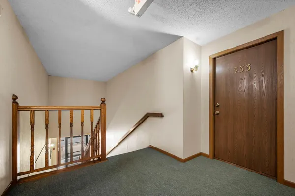 $188,000 | 4870 Babcock Trail, Unit 333, Inver Grove Heights, MN 55077