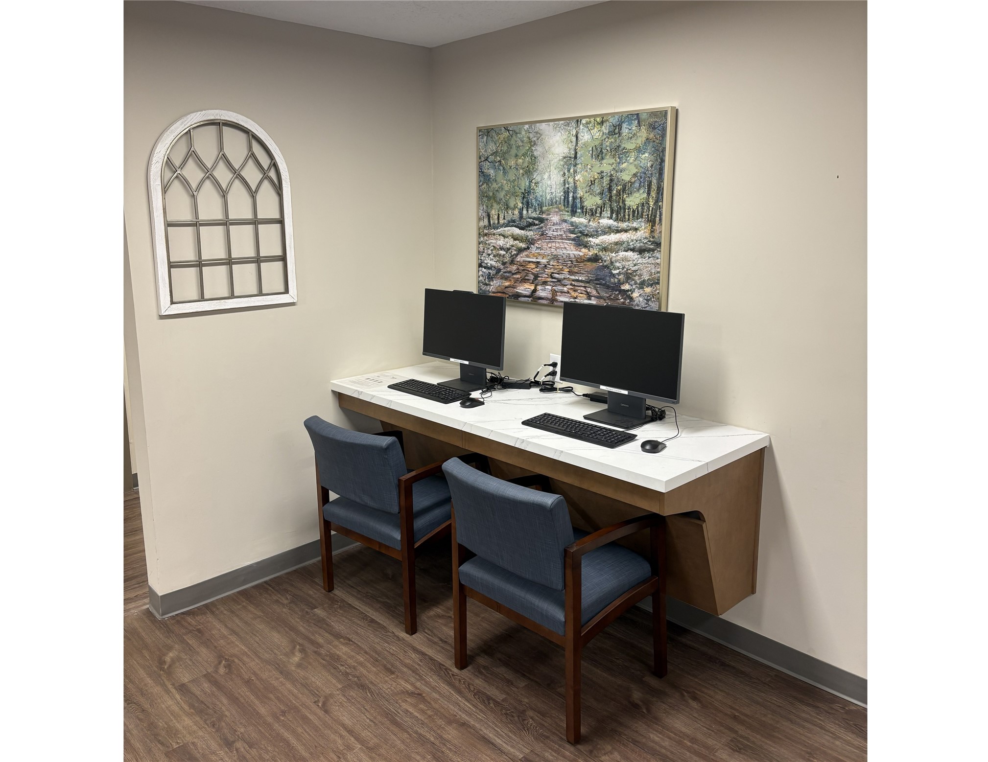 1700 Park Street Beatrice, NE 68310 - Photo 15 of 25 a room that has a table and a chair in it