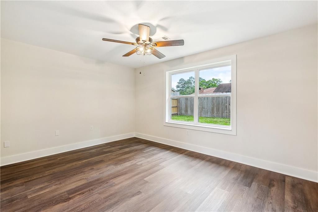 1418 Independence Drive Slidell, LA 70458 - Photo 17 of 33