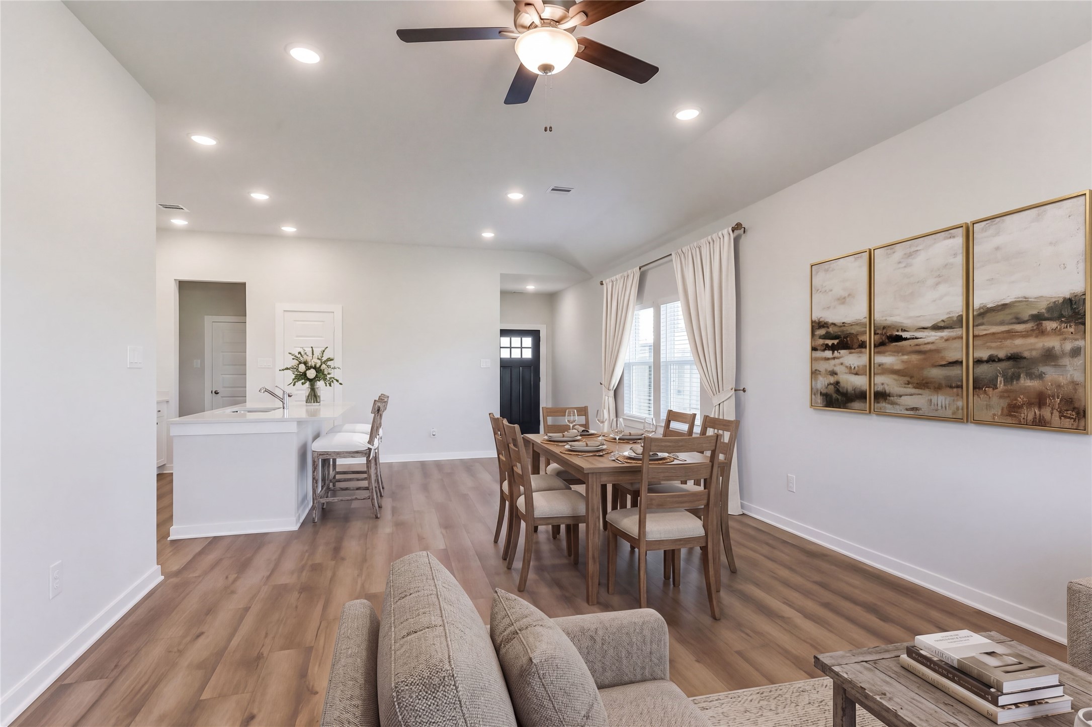 78 Leon Way Dayton, TX 77535 - Photo 2 of 39