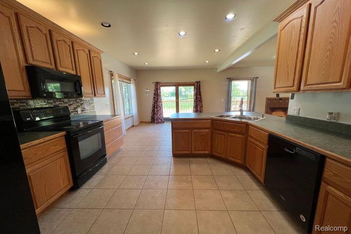 9470 Beard Road Avoca, MI 48006 - Photo 16 of 36 Gallery Image 16