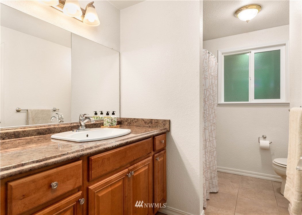 1320 Eagle Ridge Road Oak Harbor, WA 98277 - Photo 15 of 39 Gallery Image 15
