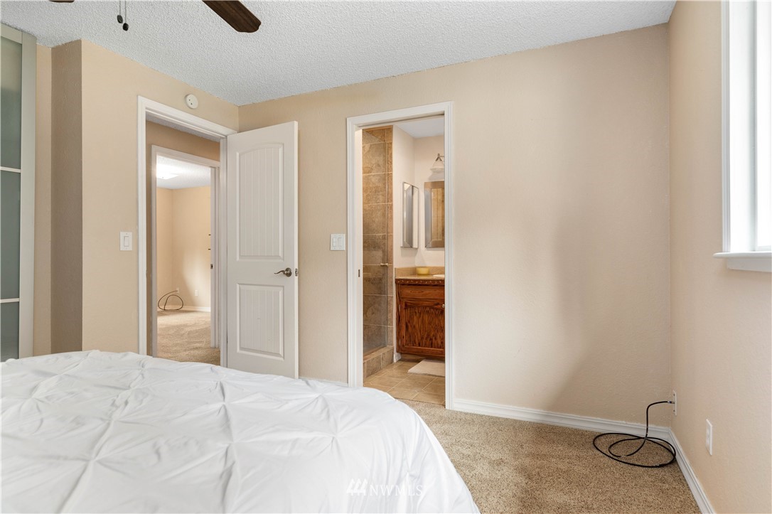 1320 Eagle Ridge Road Oak Harbor, WA 98277 - Photo 17 of 39 Gallery Image 17