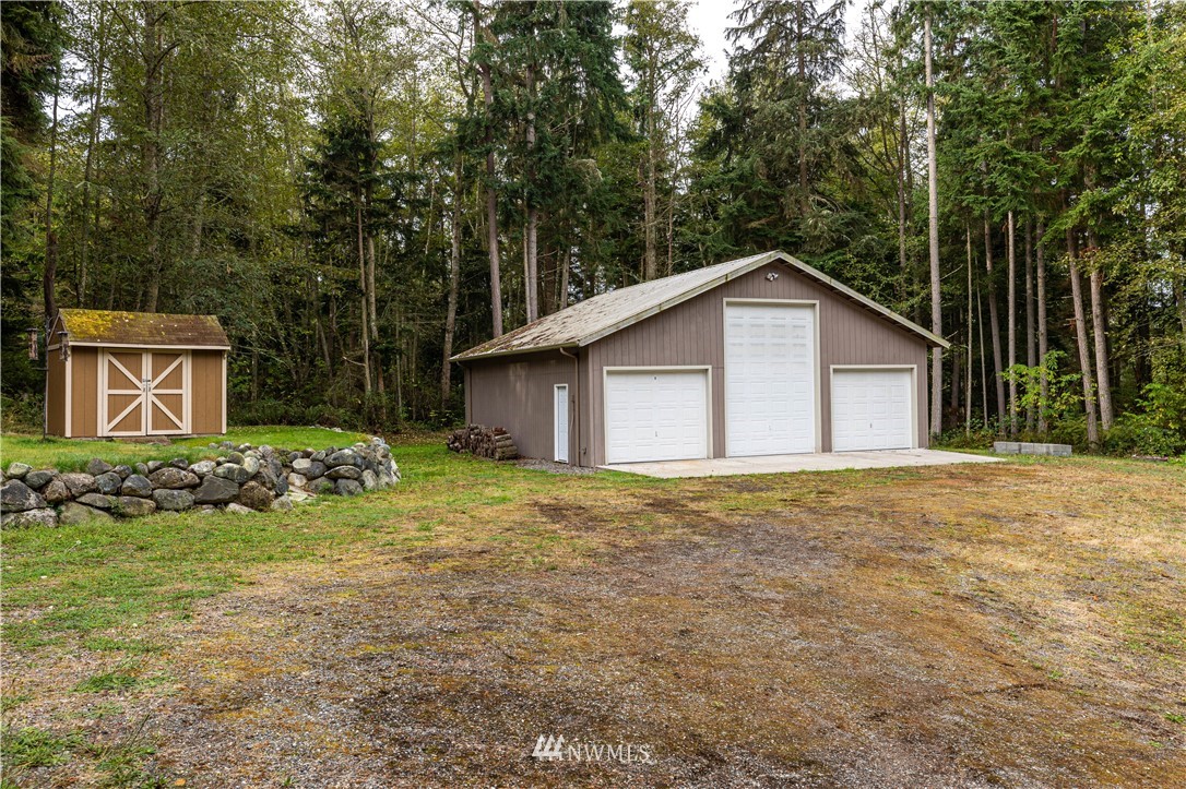 1320 Eagle Ridge Road Oak Harbor, WA 98277 - Photo 3 of 39 Gallery Image 3