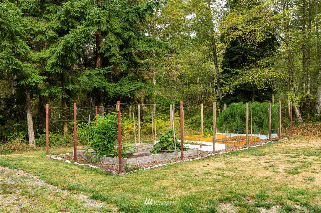 1320 Eagle Ridge Road Oak Harbor, WA 98277 - Photo 32 of 39 Gallery Image 32
