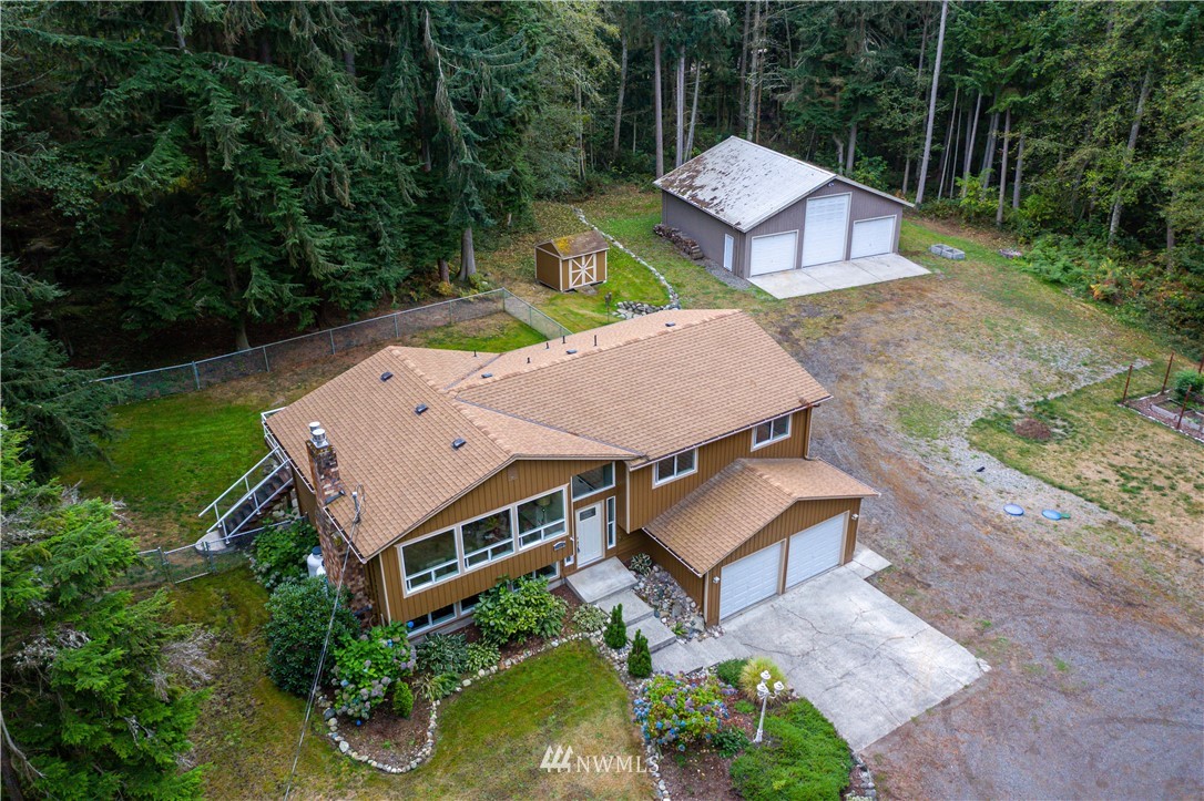 1320 Eagle Ridge Road Oak Harbor, WA 98277 - Photo 33 of 39 Gallery Image 33