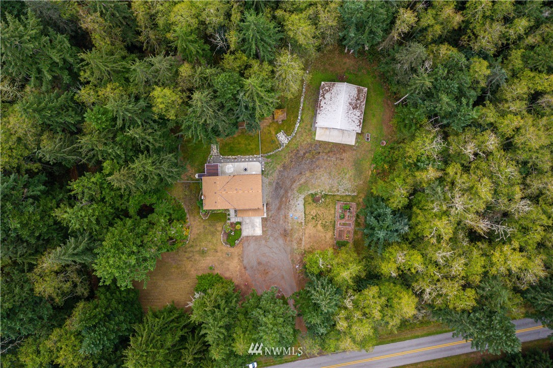 1320 Eagle Ridge Road Oak Harbor, WA 98277 - Photo 35 of 39 Gallery Image 35