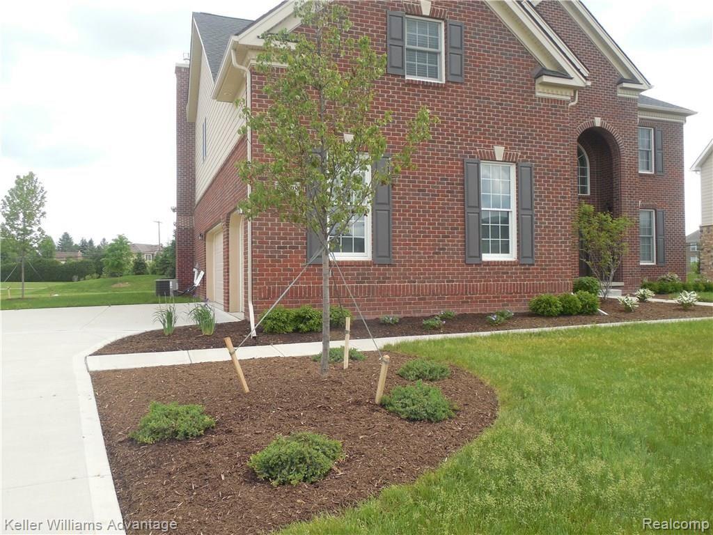 24798 Acorn Trail Novi, MI 48374 - Photo 3 of 49