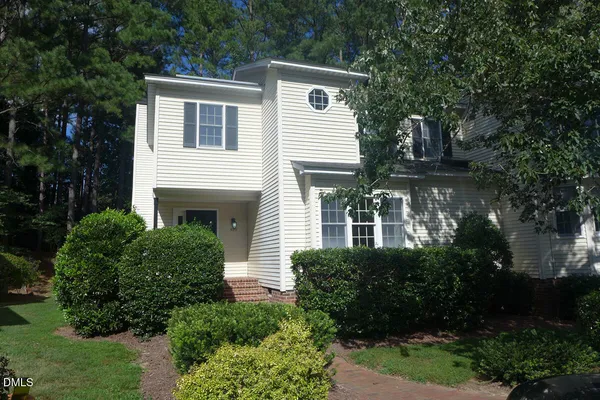 $2,295 | 439 Crossvine Close, Pittsboro, NC 27312
