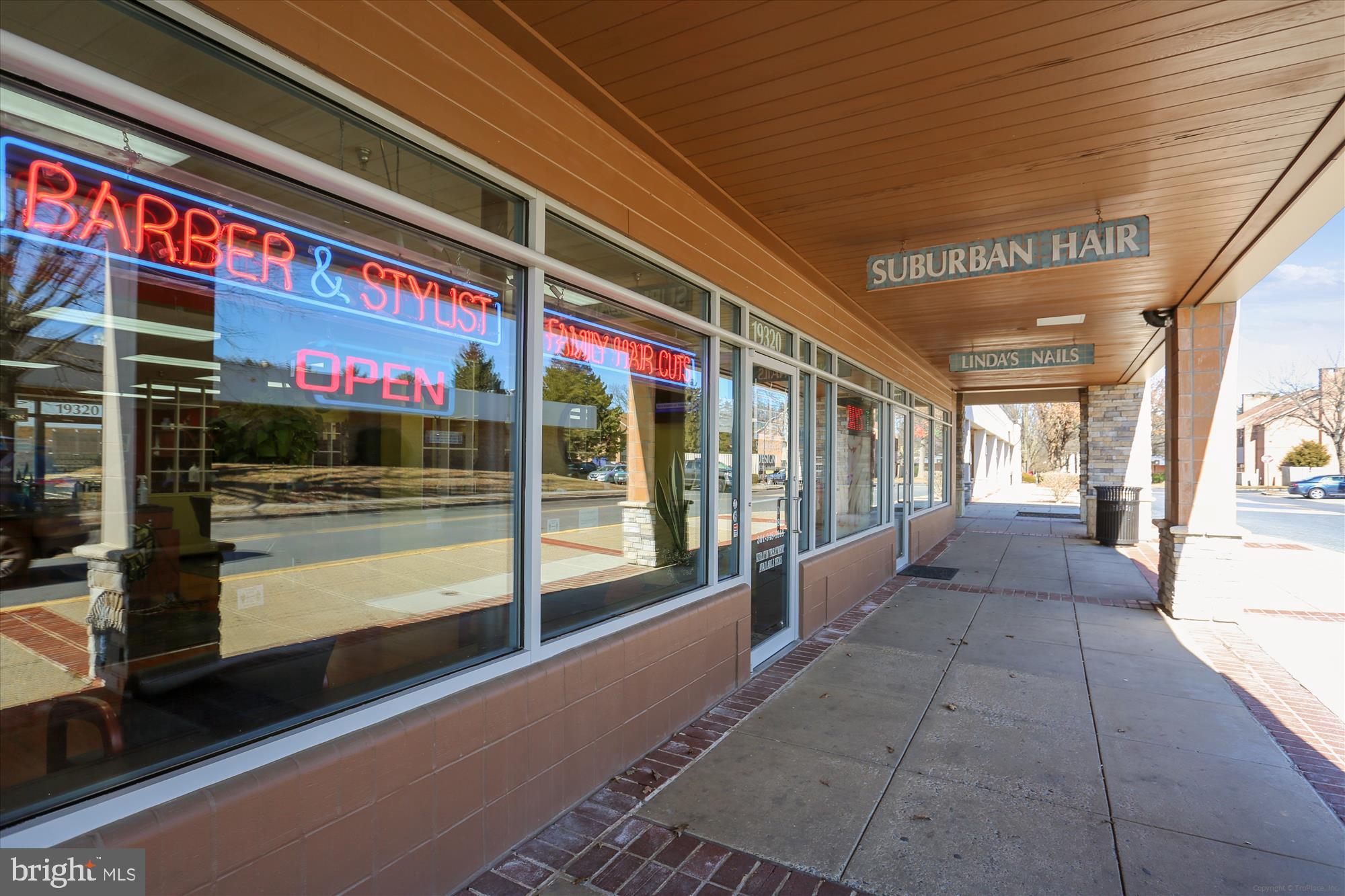 18801 Nathans Place Gaithersburg, MD 20886 - Photo 55 of 60 Montgomery Village Shops