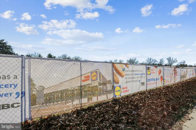 $2,000 | 18801 Nathans Place, Gaithersburg, MD 20886