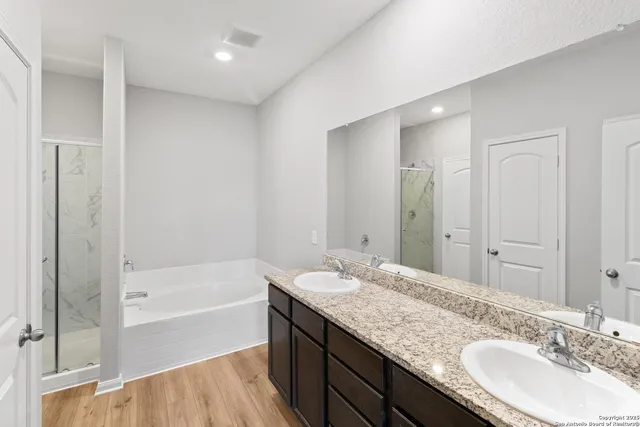 $2,500 | 9303 Aniston Bluff, Converse, TX 78109