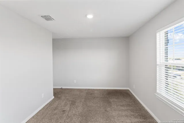 $2,500 | 9303 Aniston Bluff, Converse, TX 78109