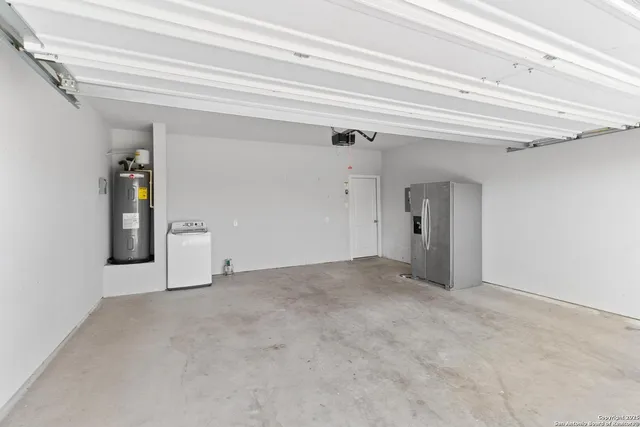 $2,500 | 9303 Aniston Bluff, Converse, TX 78109