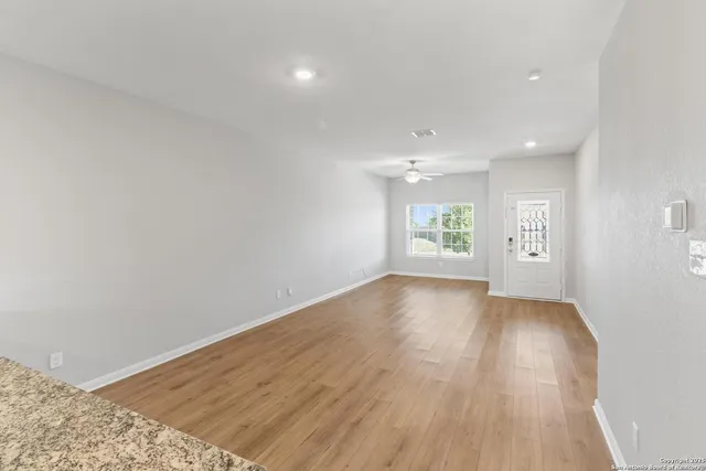 $2,500 | 9303 Aniston Bluff, Converse, TX 78109