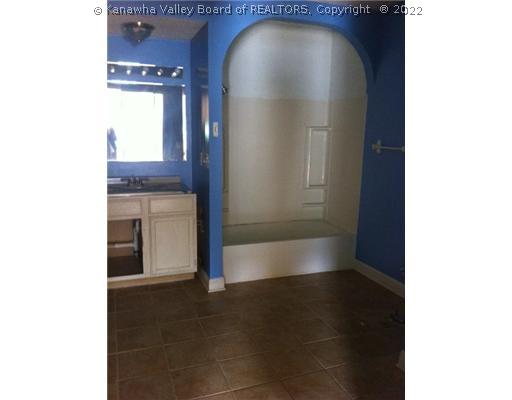 1681 North Grapevine Road Charleston, WV 25320 - Photo 4 of 7 Other.