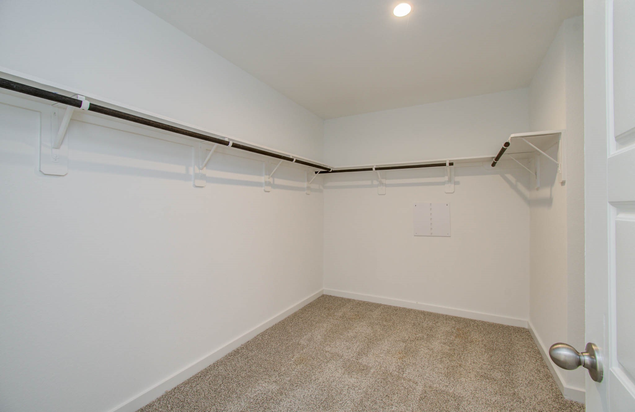 8922 Colicroot Drive Rosharon, TX 77583 - Photo 27 of 30 Primary Closet