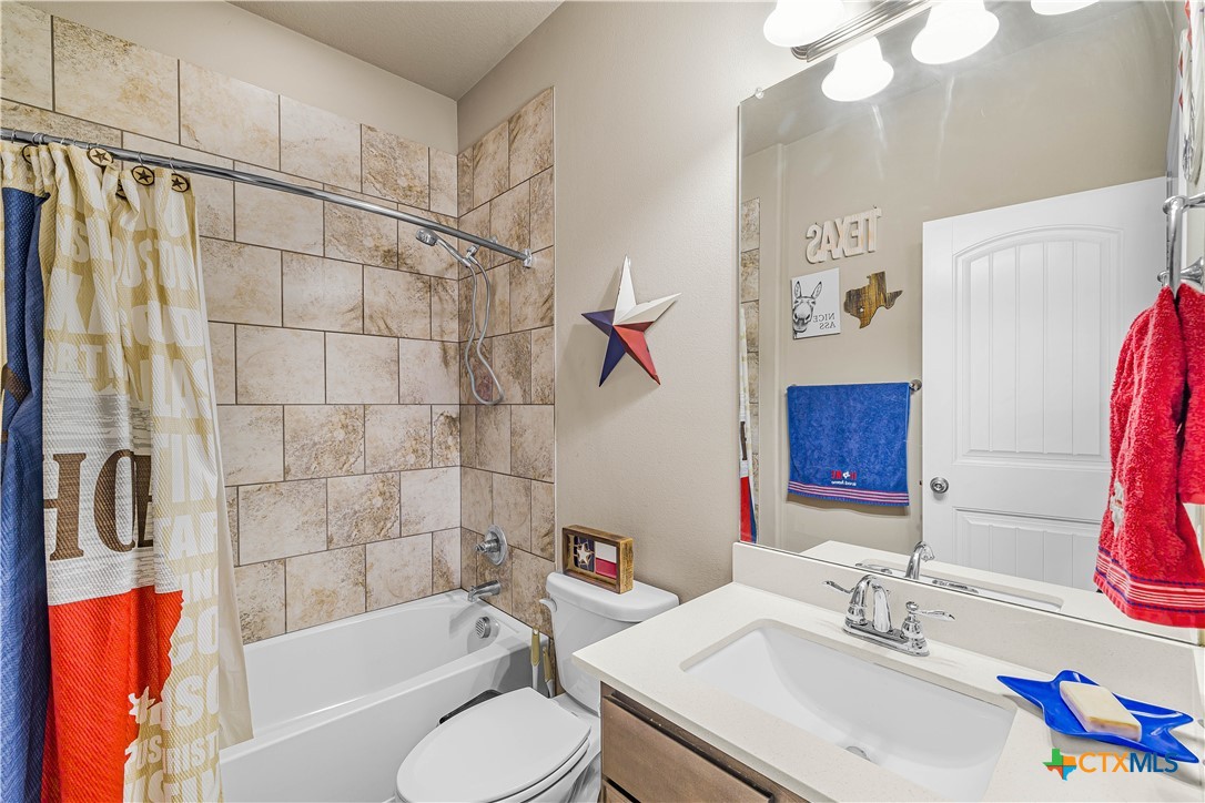 1032 Levi Sloan Road Victoria, TX 77904 - Photo 14 of 24