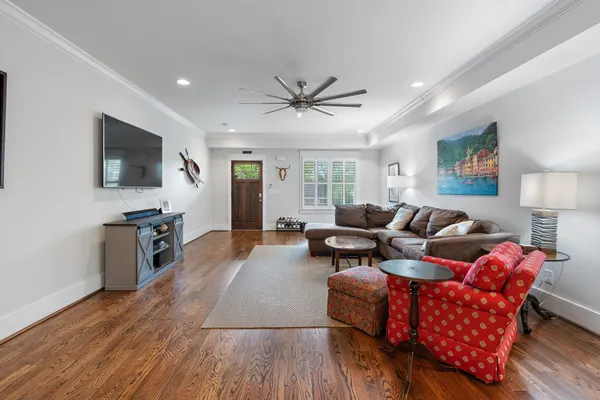 $3,750 | 414B St Francis Avenue, Nashville, TN 37205