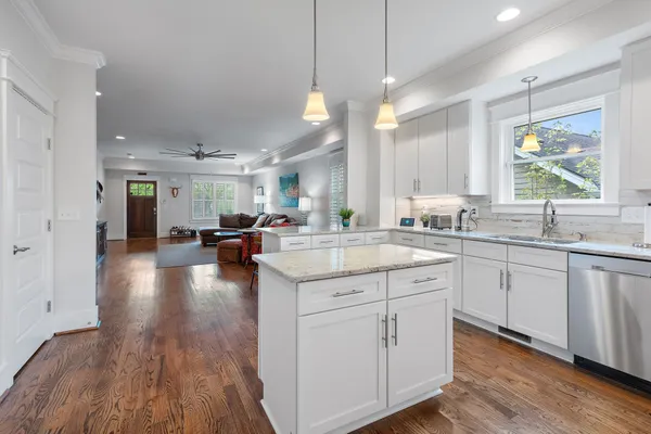 $3,750 | 414B St Francis Avenue, Nashville, TN 37205