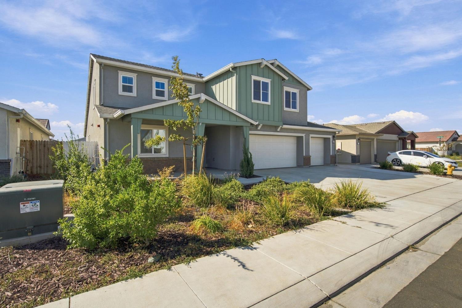 2448 Riparia Street Manteca, CA 95337 - Photo 4 of 60 Gallery Image 4