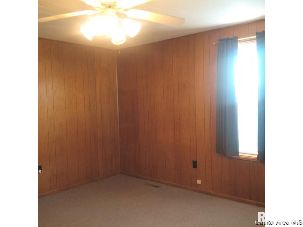 2038 North 9th Street Springfield, IL 62702 - Photo 4 of 14
