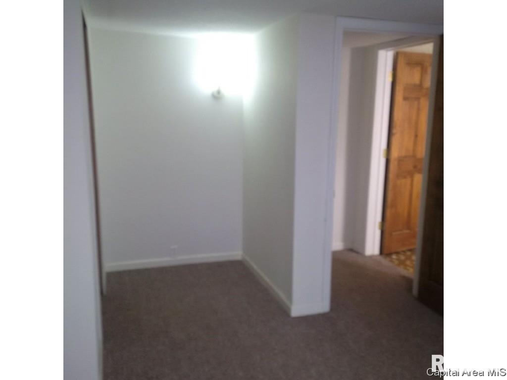 2038 North 9th Street Springfield, IL 62702 - Photo 8 of 14