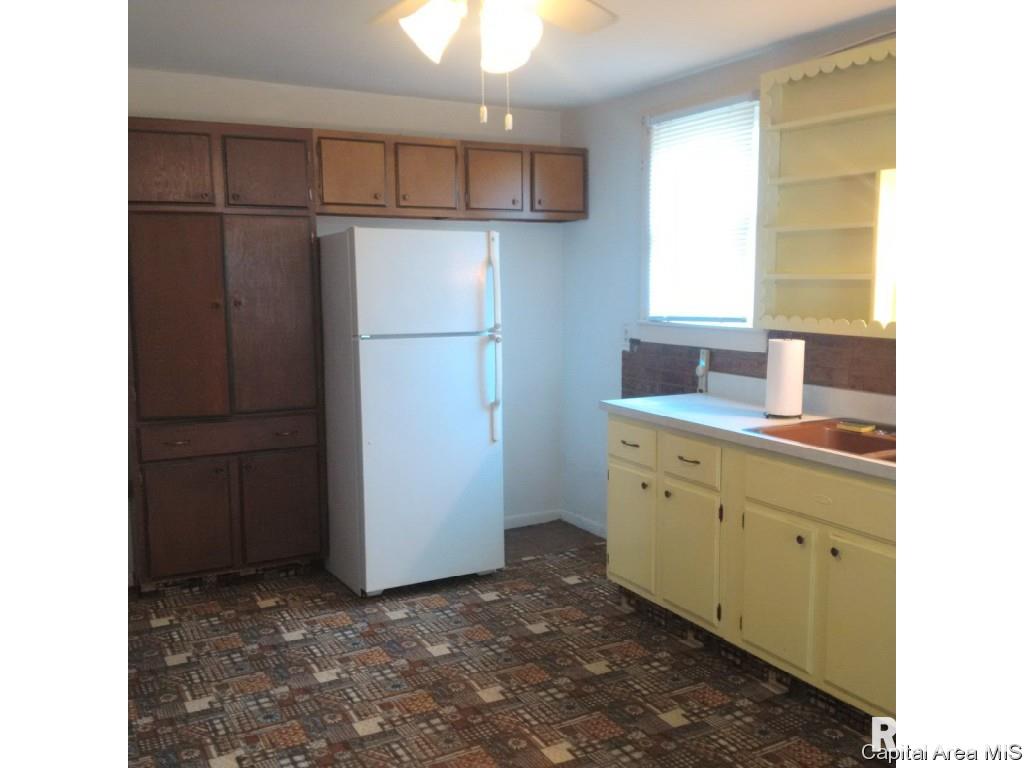 2038 North 9th Street Springfield, IL 62702 - Photo 10 of 14