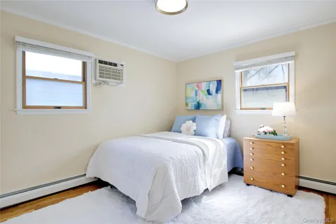 $1,239,000 | 119 Radcliff Avenue, Port Washington, NY 11050