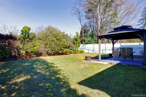 $1,239,000 | 119 Radcliff Avenue, Port Washington, NY 11050