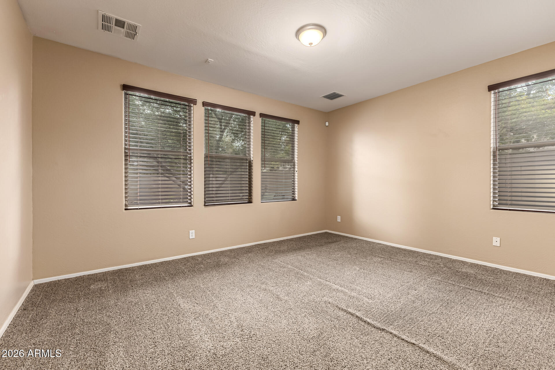 1694 South Rochester Drive Gilbert, AZ 85295 - Photo 13 of 35 15 - Rochester