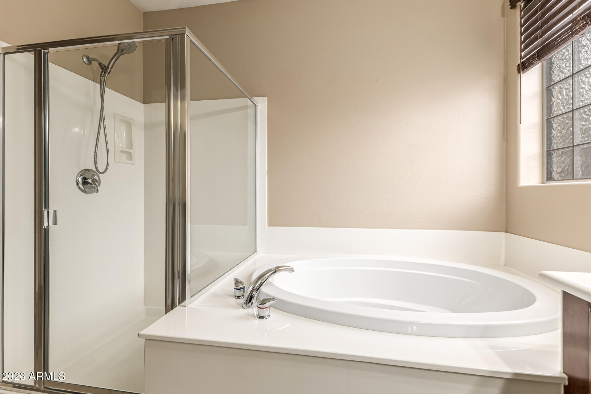 1694 South Rochester Drive Gilbert, AZ 85295 - Photo 14 of 35 17 - Rochester