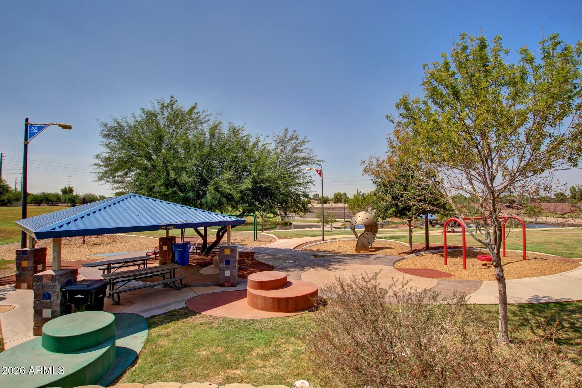 1694 South Rochester Drive Gilbert, AZ 85295 - Photo 25 of 35 32 - Rochester