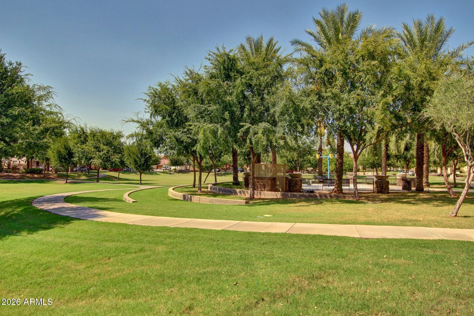 1694 South Rochester Drive Gilbert, AZ 85295 - Photo 34 of 35 41 - Rochester