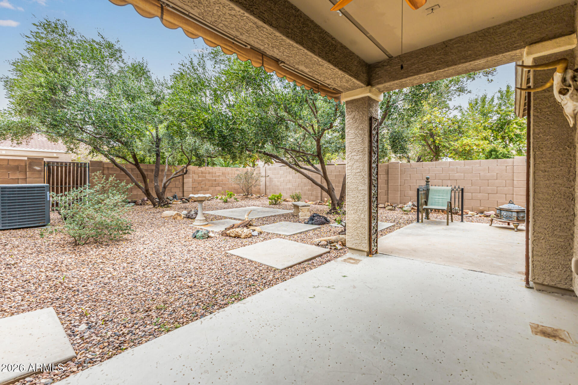 1694 South Rochester Drive Gilbert, AZ 85295 - Photo 4 of 35 28 - Rochester