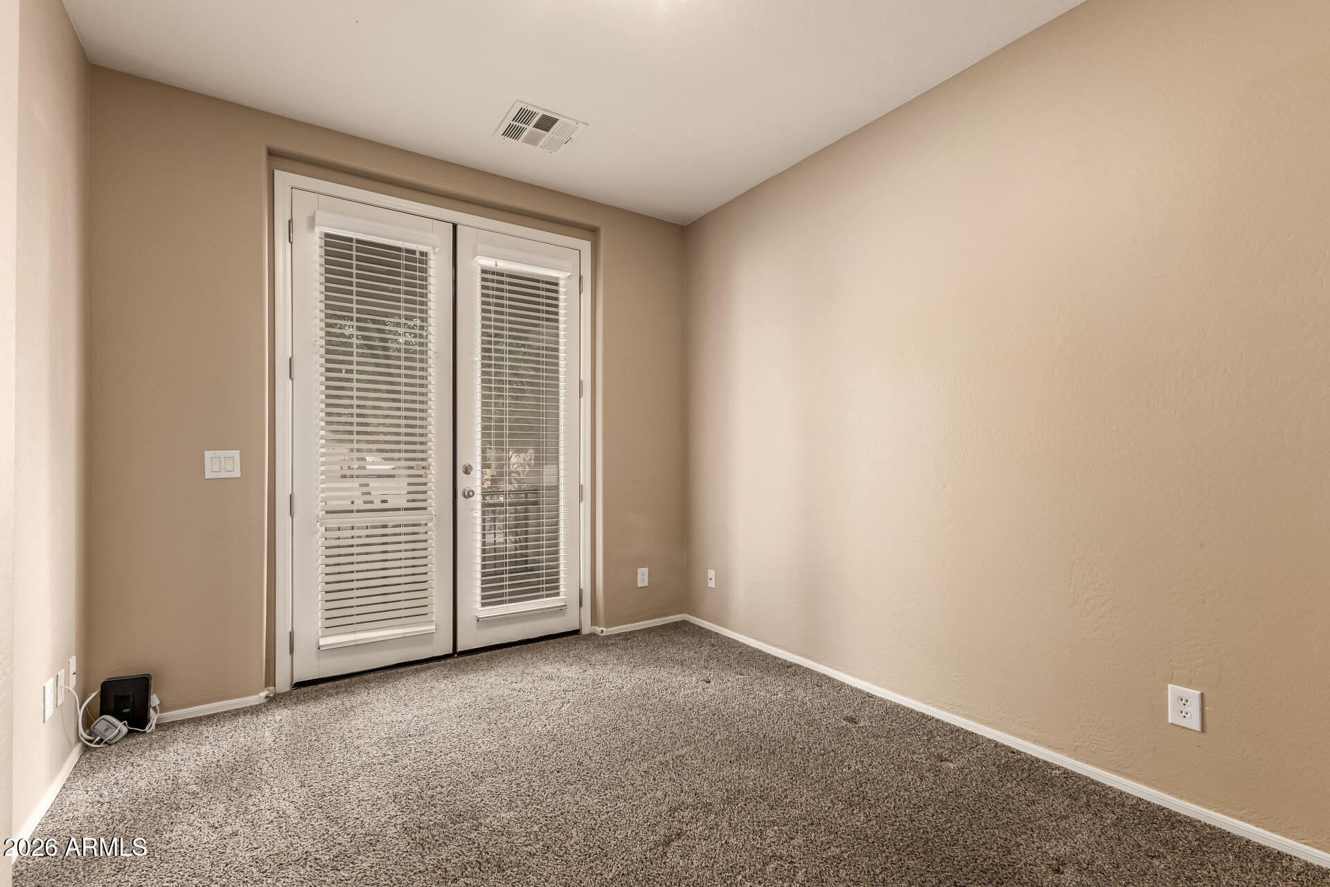 1694 South Rochester Drive Gilbert, AZ 85295 - Photo 8 of 35 08 - Rochester