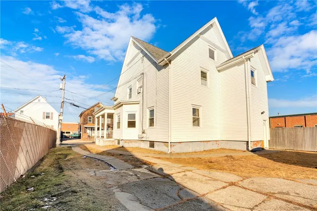 $499,900 | 185 Anthony Street, East Providence, RI 02914