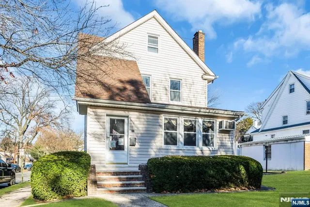 $425,000 | 17 East Midland Avenue, Kearny, NJ 07032