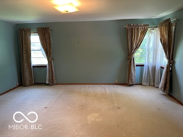 12265 East Legal Tender Road Columbus, IN 47203 - Photo 14 of 25 Gallery Image 14