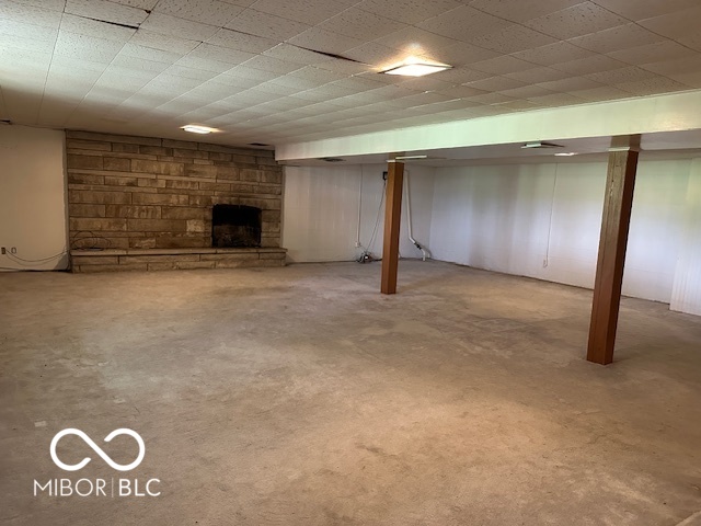 12265 East Legal Tender Road Columbus, IN 47203 - Photo 17 of 25 Gallery Image 17