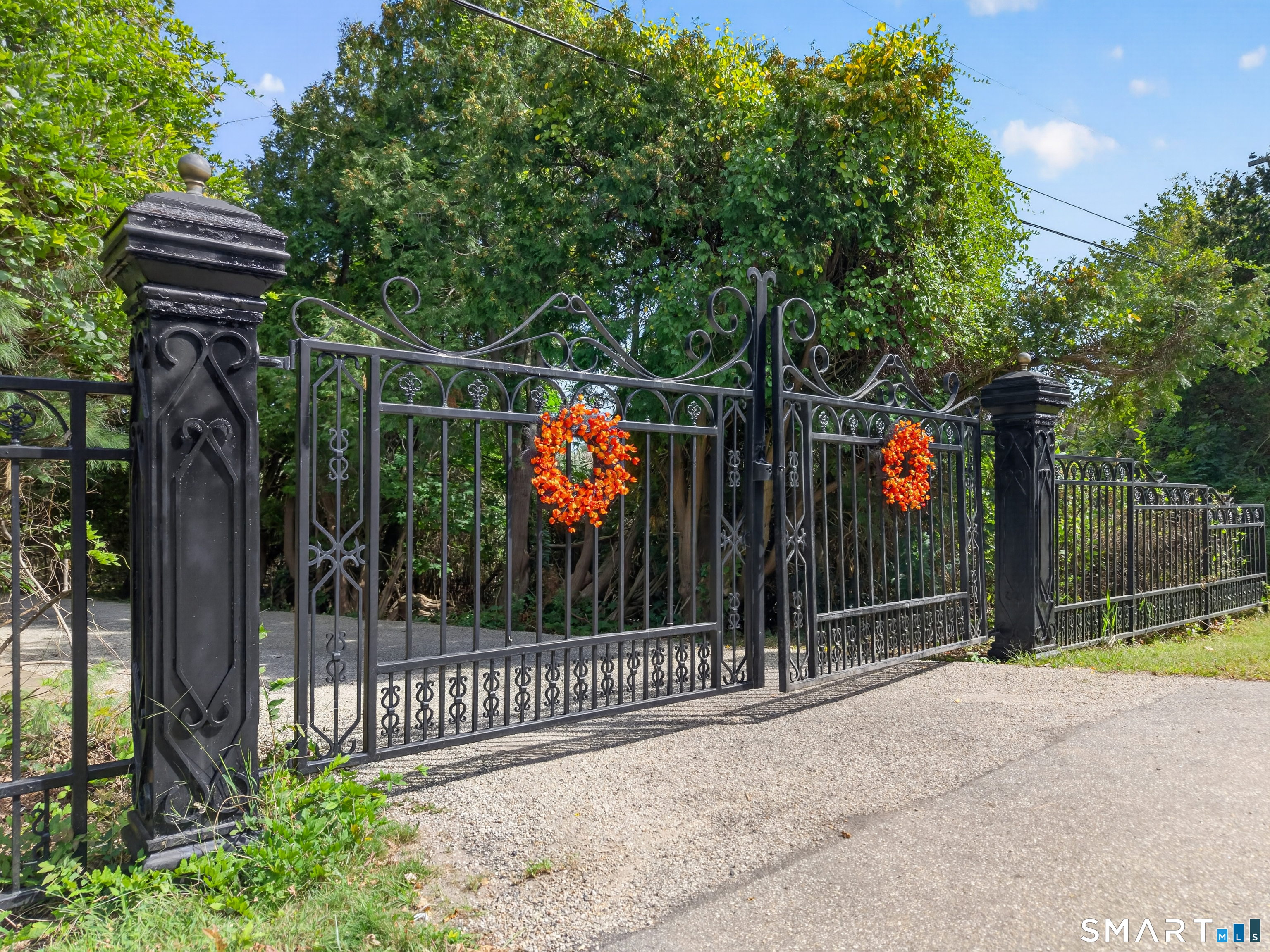 3 Neck Road Old Lyme, CT 06371 - Photo 4 of 35 Gallery Image 4