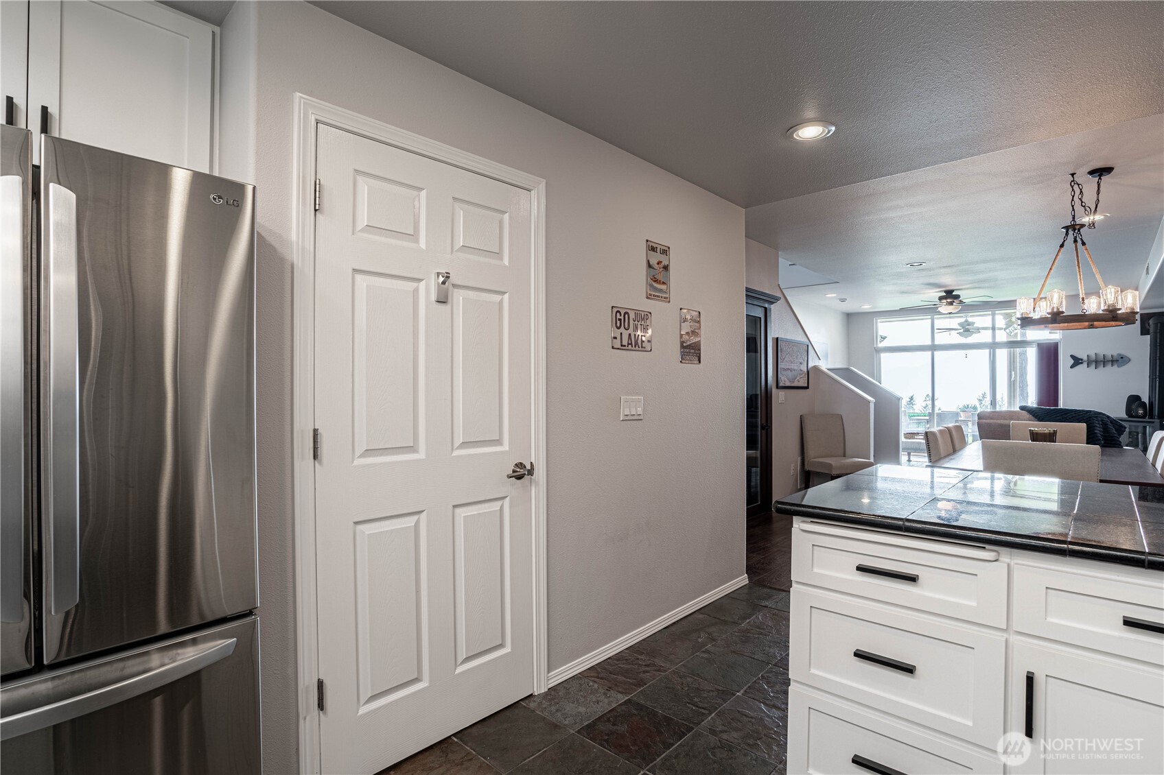 11415 South Lakeshore Road, Unit 21 Chelan, WA 98816 - Photo 15 of 39 Gallery Image 15