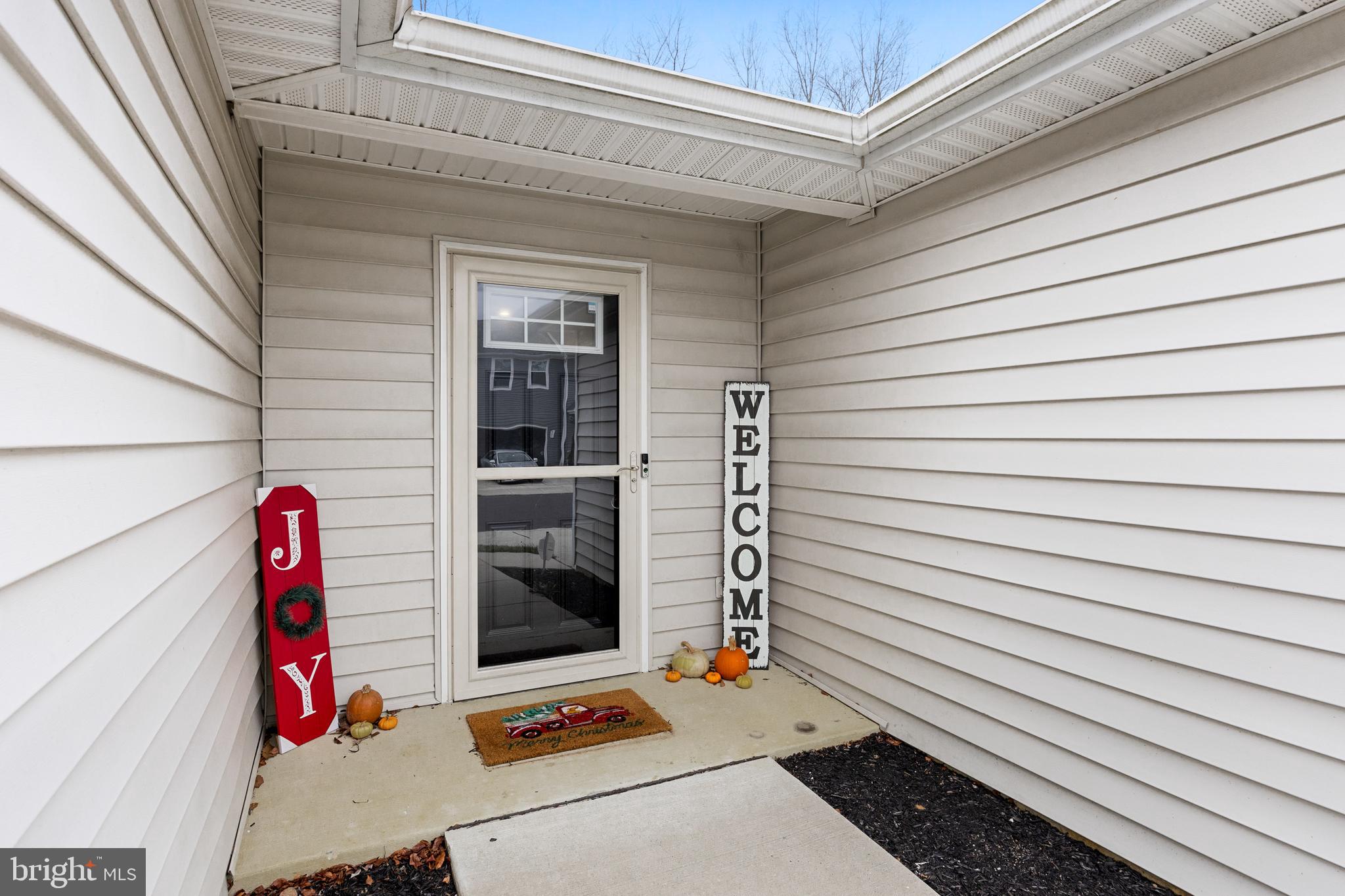 118 Ciseley Drive Sicklerville, NJ 08081 - Photo 2 of 23