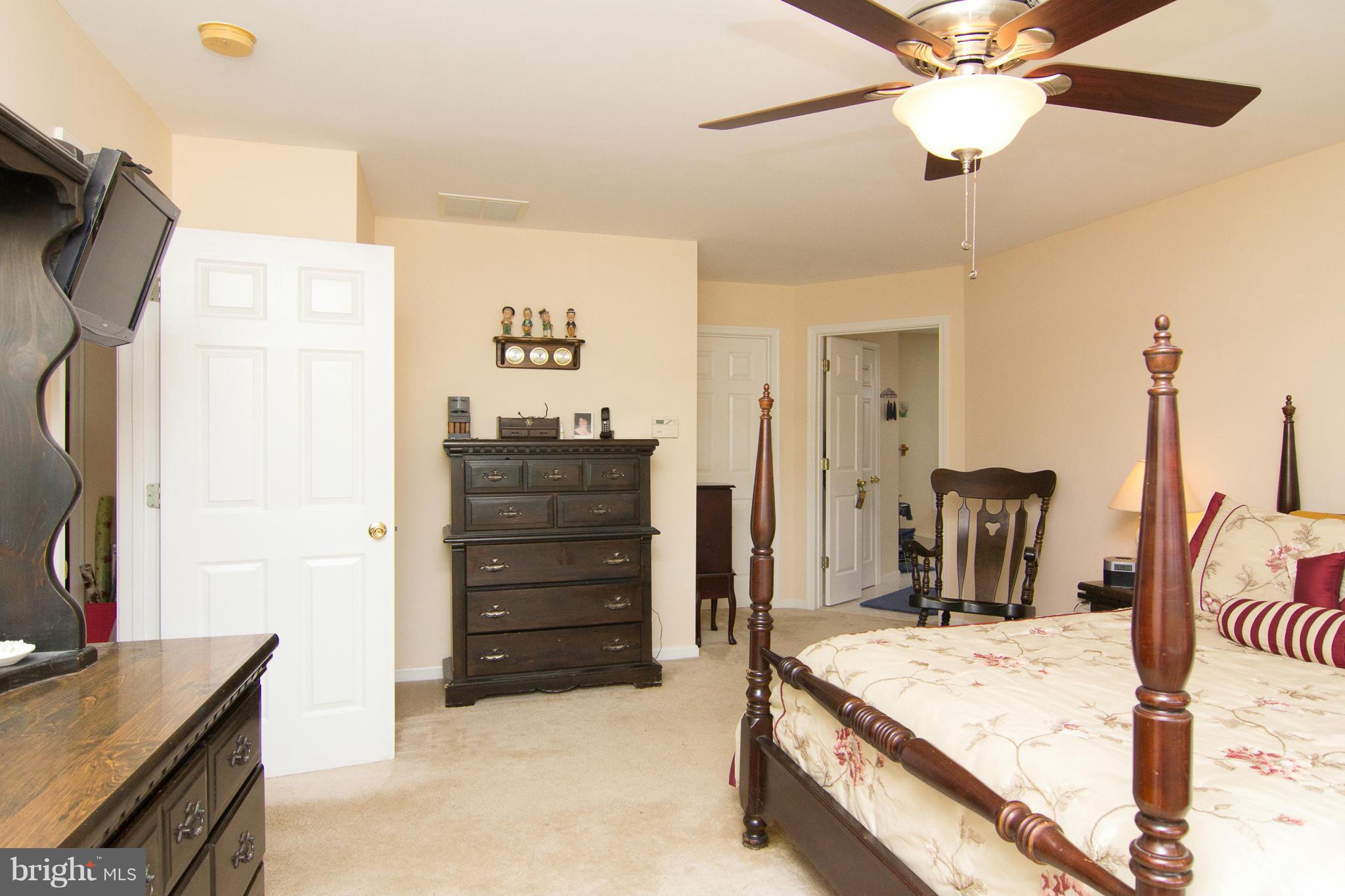 4627 Dave Rill Road Hampstead, MD 21074 - Photo 16 of 29 Bedroom (Master)