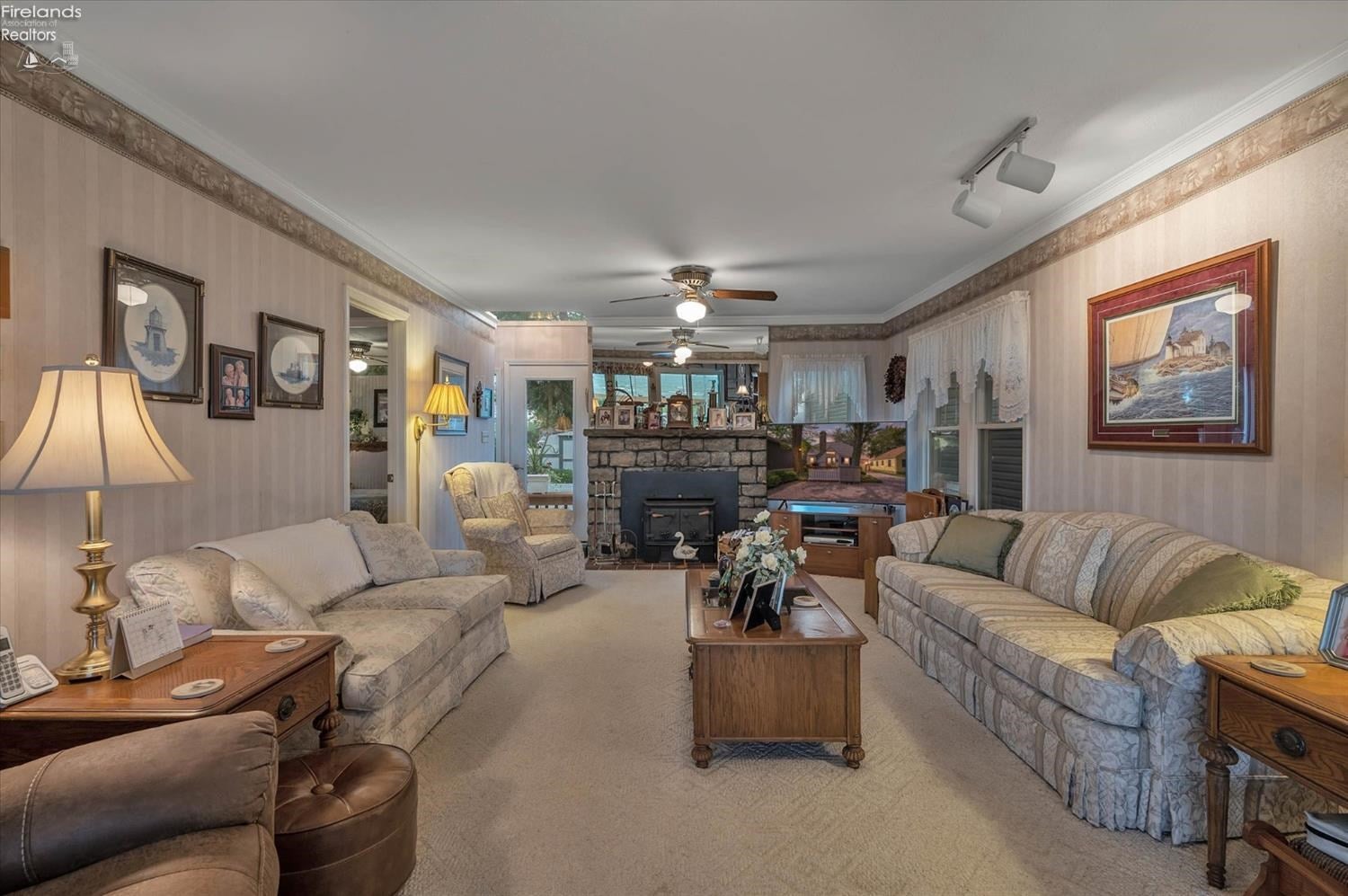2237 East Sand Road Port Clinton, OH 43452 - Photo 9 of 41 Gallery Image 9
