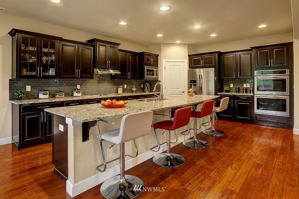 17409 42nd Avenue Southeast Bothell, WA 98012 - Photo 4 of 23 Gallery Image 4